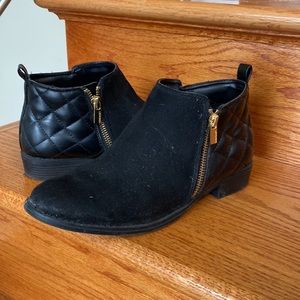 Nine West girls booties